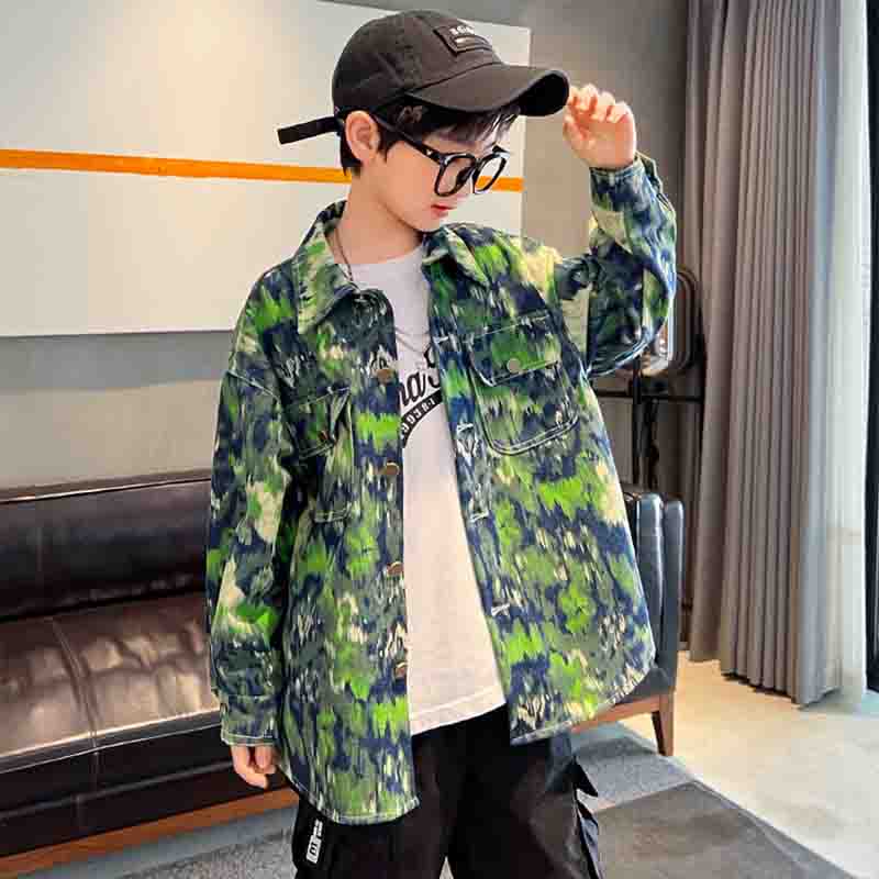 ZHONGRUI 2022 Fall graffiti denim coat