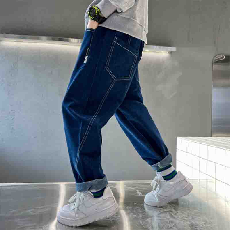 ZHONGRUI Jeans designed for autumn 2022