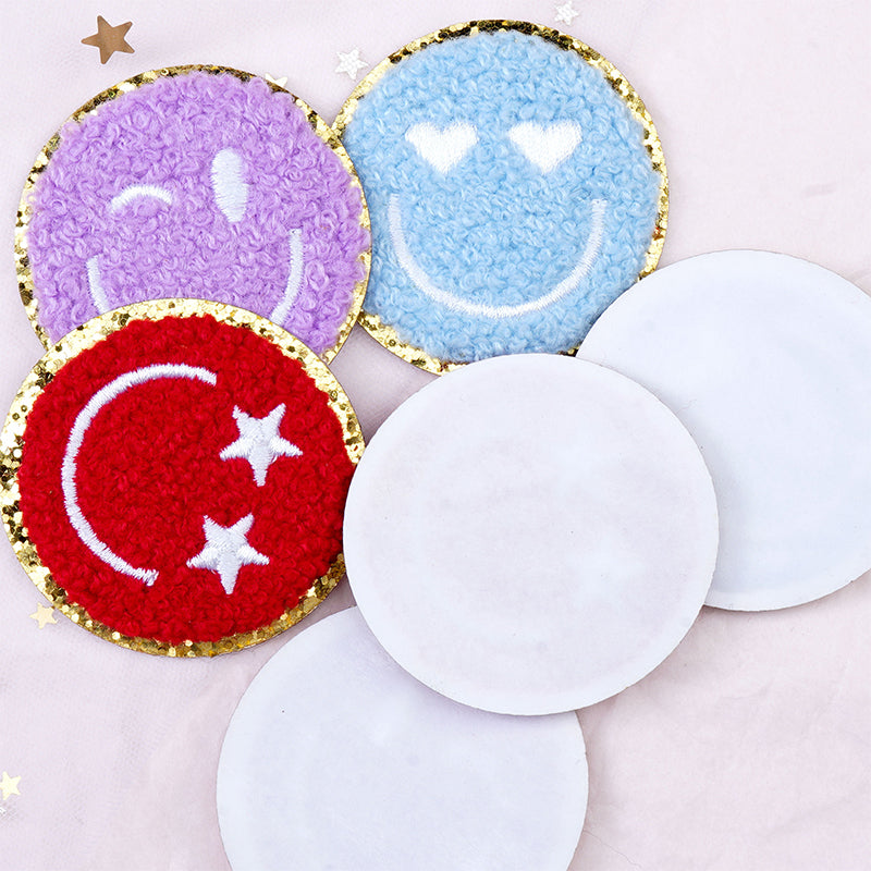 ZHAOSHUN Self-adhesive three smiley faces Cartoon towel embroidered smiling face clothing bow patch gold border Chenille embroidery patch