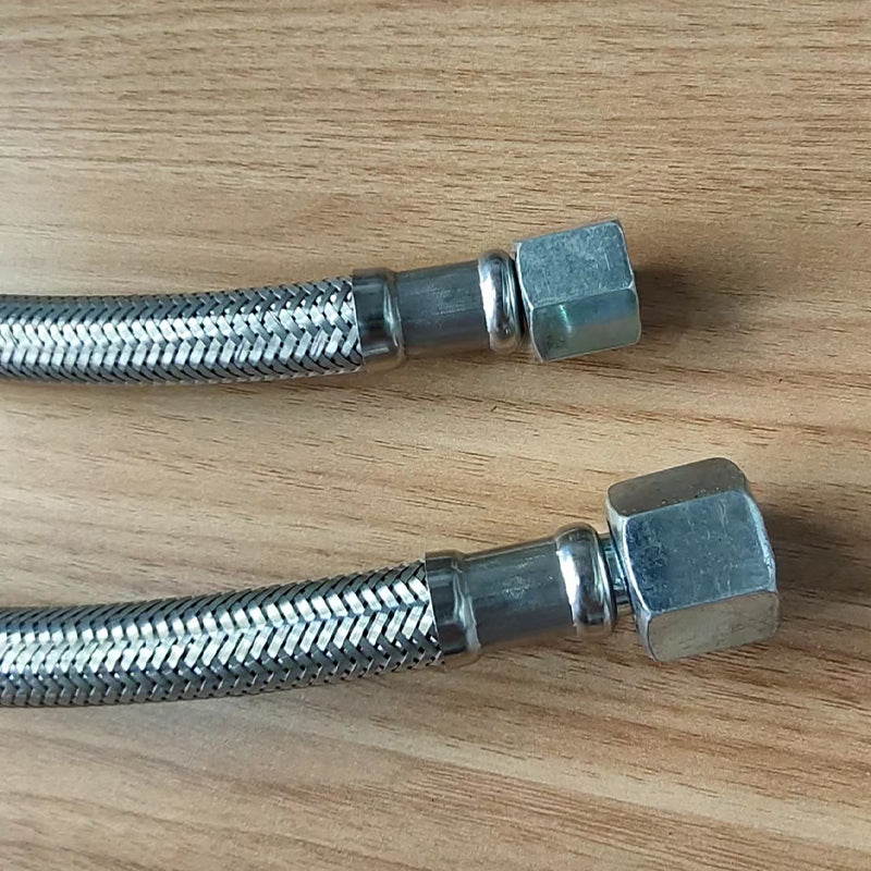 Shengjin Mute oil free air compressor inlet and outlet gas metal high pressure hose Thread 19mm, that is, 3/4*16 tooth joint/pipe diameter Φ15mm or 20mm(Price please ask customer service)