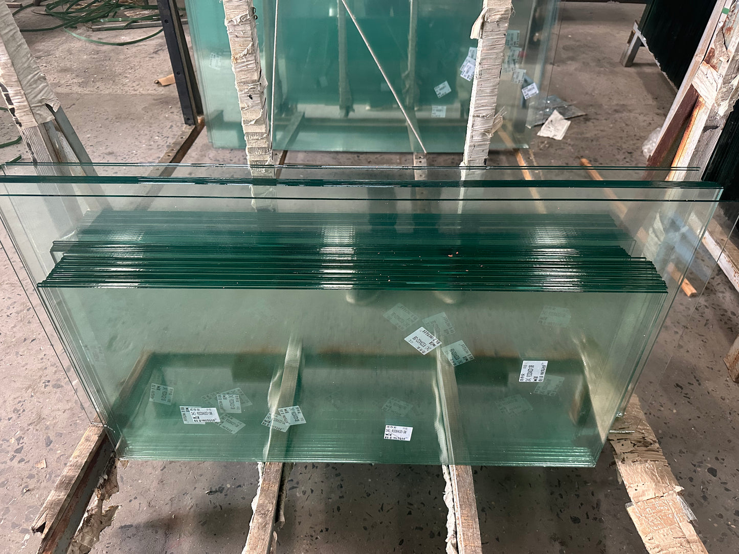 Zhiding Plate glass (Price please ask customer service)  High transparency and high temperature resistance can be customized