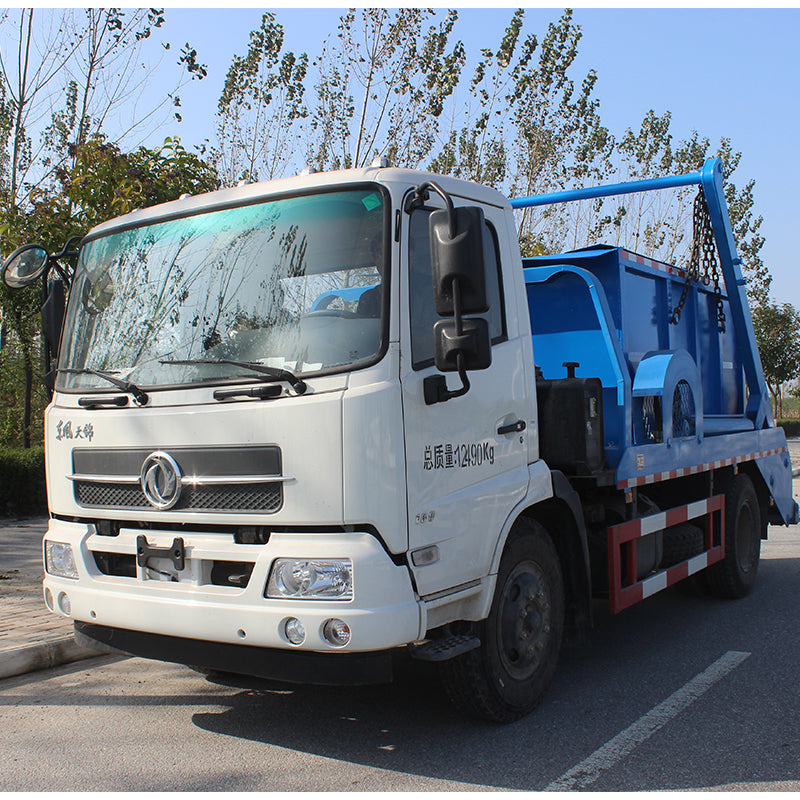 GUANGYUAN  Four-wheeled trash truck